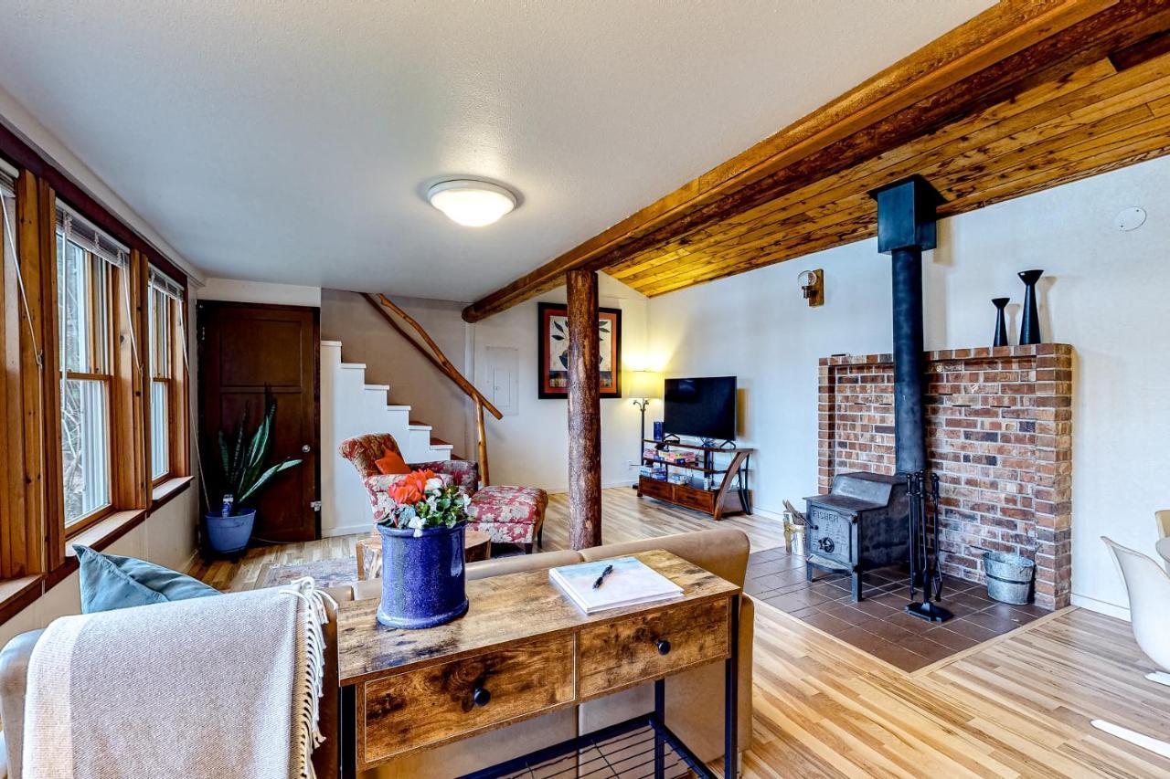 Seabeck Cottage On Hood Canal エクステリア 写真
