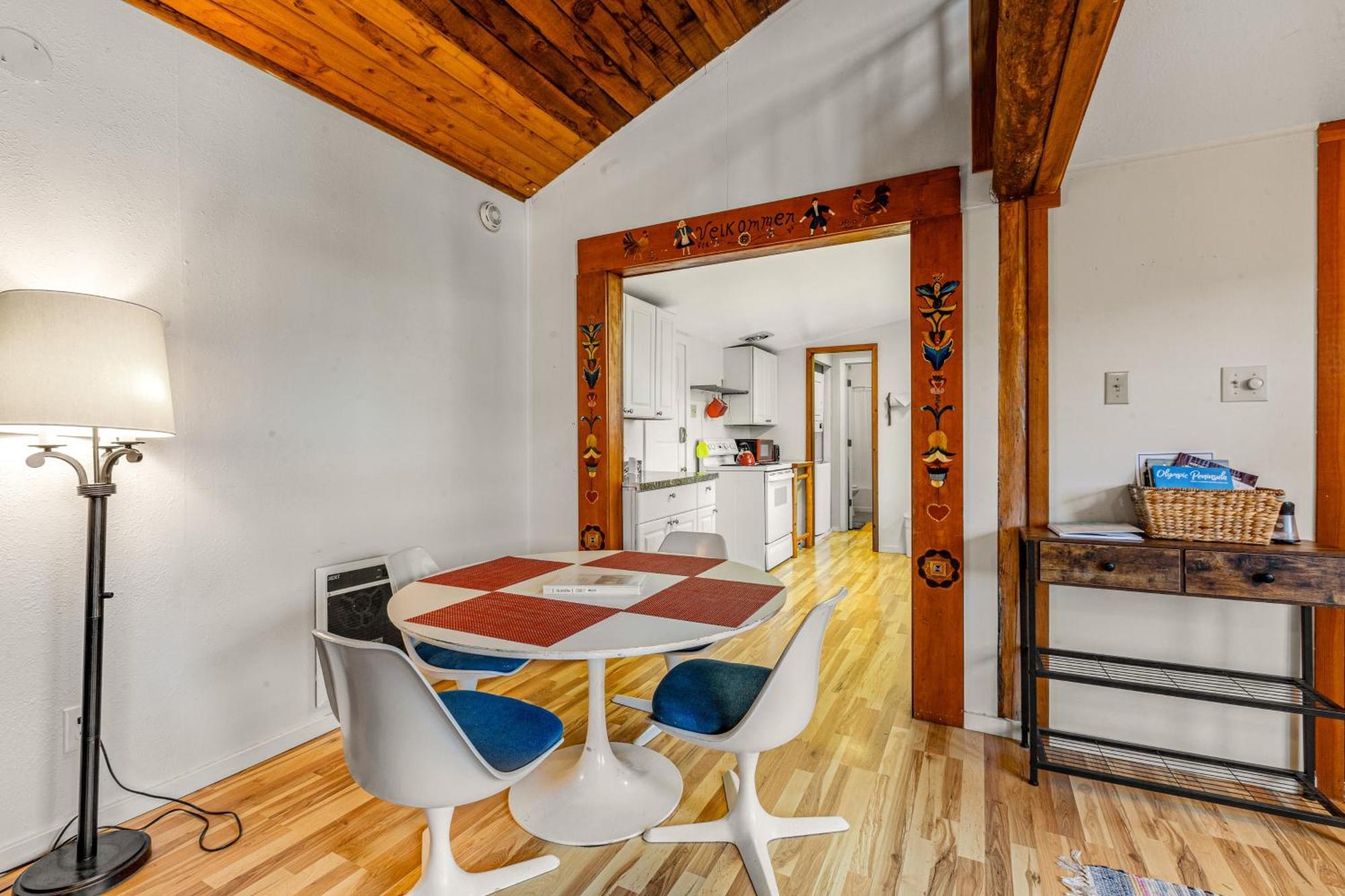 Seabeck Cottage On Hood Canal エクステリア 写真