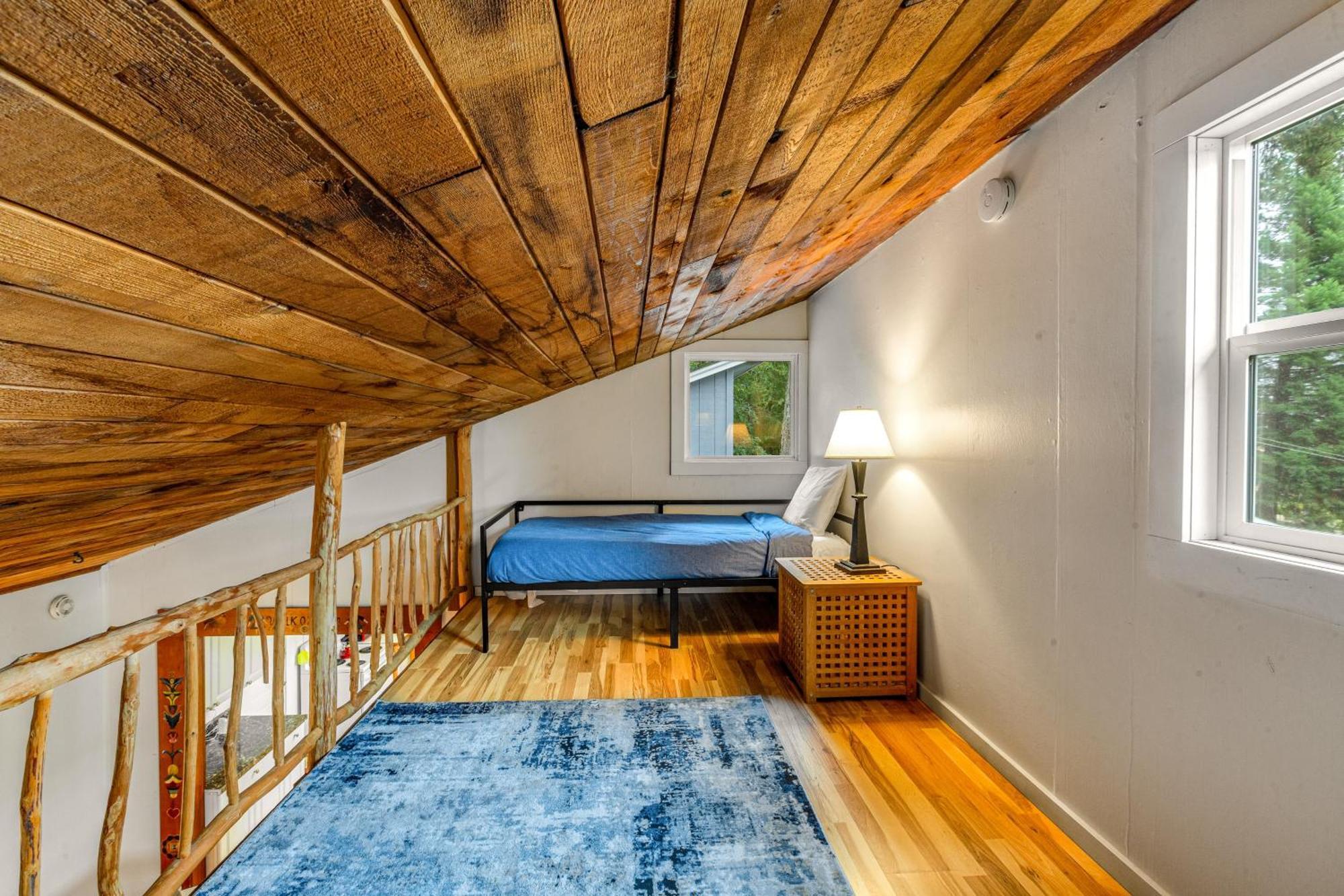 Seabeck Cottage On Hood Canal エクステリア 写真