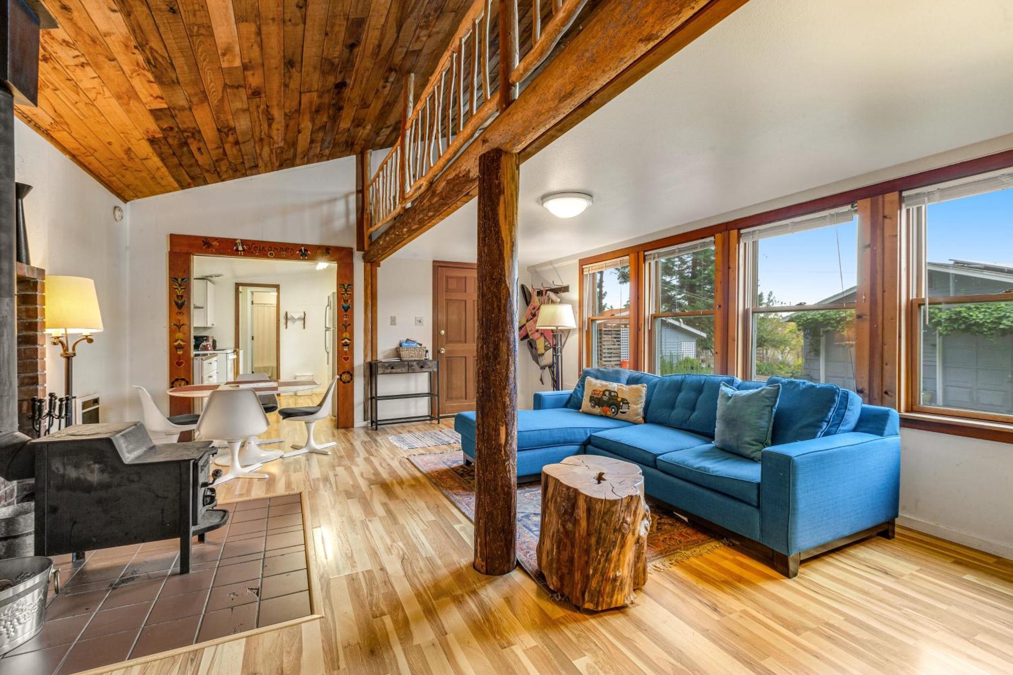 Seabeck Cottage On Hood Canal エクステリア 写真